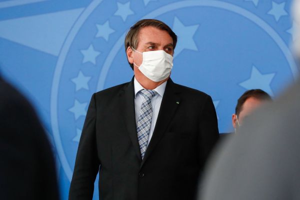 bolsonaro-mascara