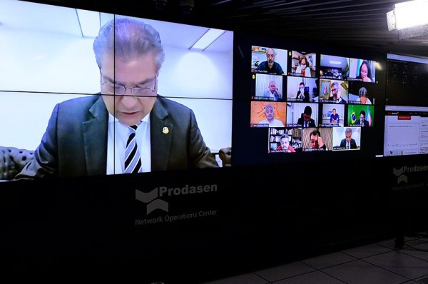 senado-patentes-vacinas