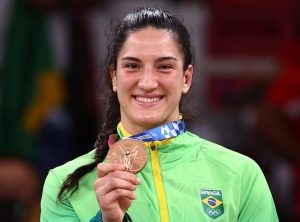 2021-07-29t104105z-908807688-sp1eh7t0tofaz-rtrmadp-3-olympics-2020-jud-w-78kg-medal