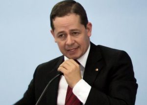Promotor-Lúcio-Luiz-de-Almeida-Neto_