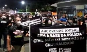 policiapaseata-600x363