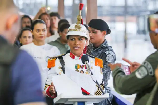 Tenente-Coronel-DenizeManso